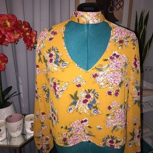 Cute floral top